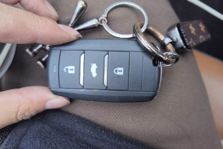 Used CHANGAN OSHAN CX70 2017 CX70T 1.5T Automatic Zunqing Edition
