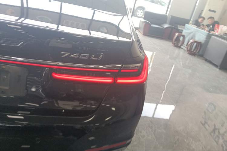 Used BMW 7 Series 2019 730Li Luxury Package