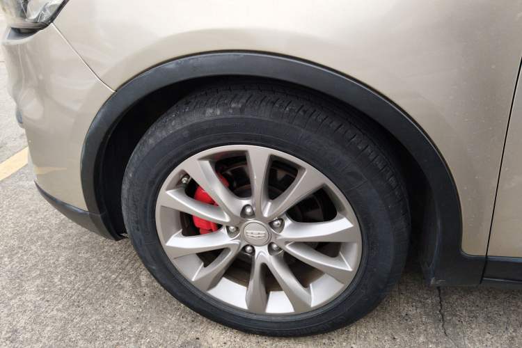 Used Geely Auto Emgrand GS 2016 Sports Edition 1.8L Manual LingShang Model Left Front Wheel Hub