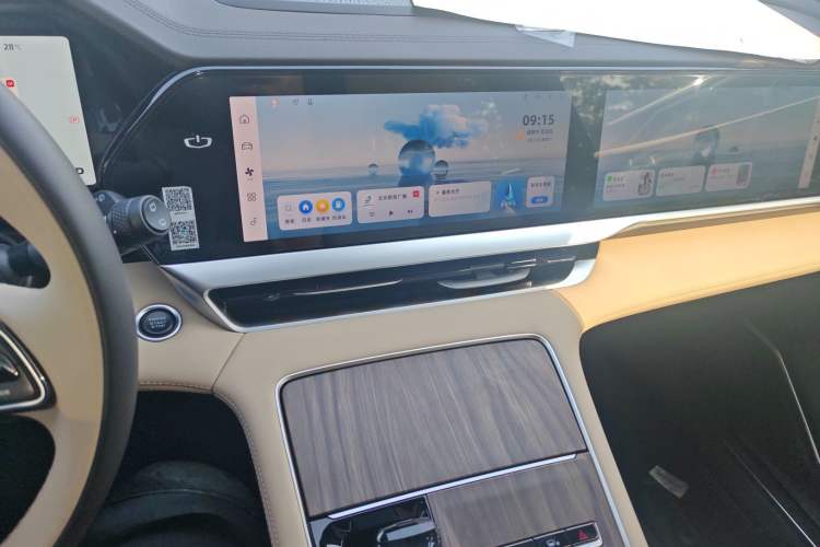 Used Geely Auto Monjaro L 2025 Dongfang Yao 2.0TD Automatic All-Wheel-Drive Wangyue Edition
