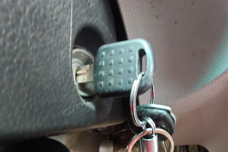 Used Jinbei New Hiace X30L 2016 1.3L Wealth Edition DLCG12 Vehicle Key