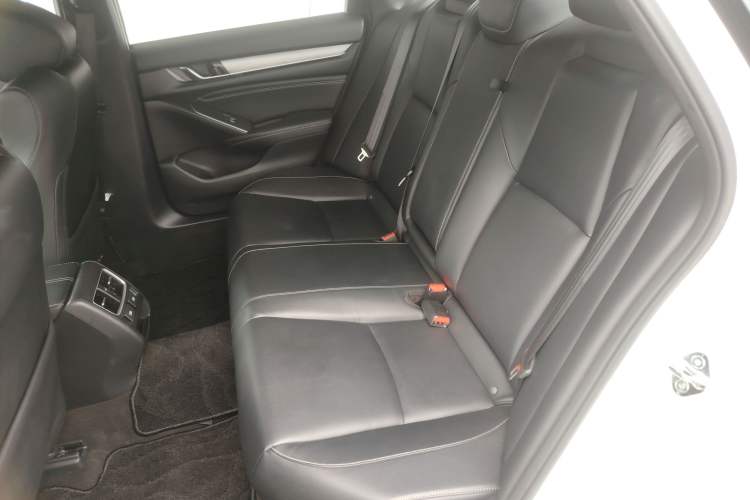 Used Honda Inspire 2022 260TURBO Elegant Edition Left Rear Seat