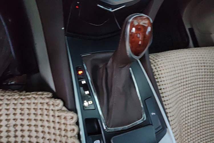 Used Cadillac SRX 2014 3.0L Elite Model
