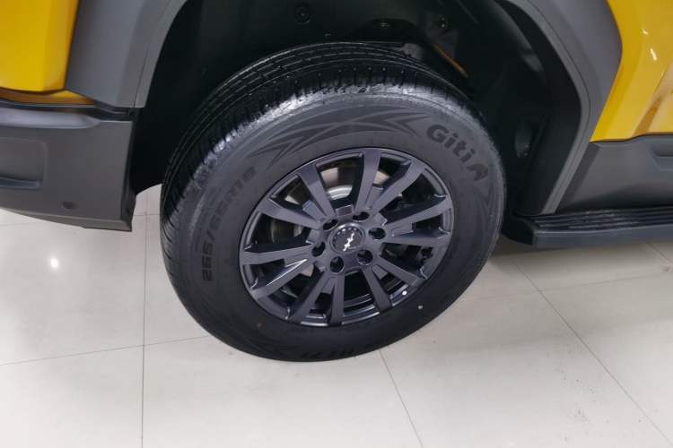 Used Formula Leopard Leopard 5 2023 Navigator Edition