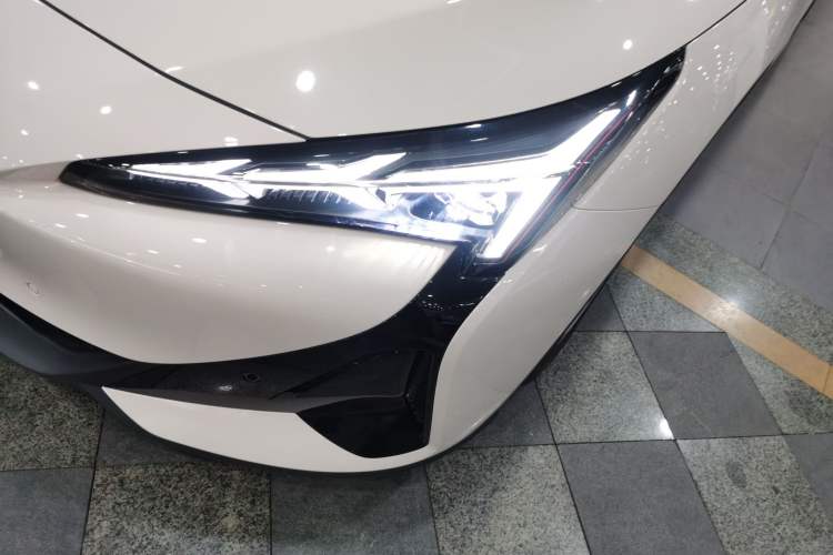 Used ARCFOX Alpha S5 2024 560PRO 185kW