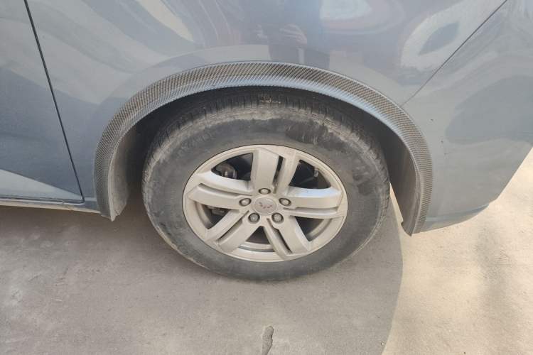 Used Wuling Hongguang PLUS 2019 1.5T Manual Comfort Version 7 Seats