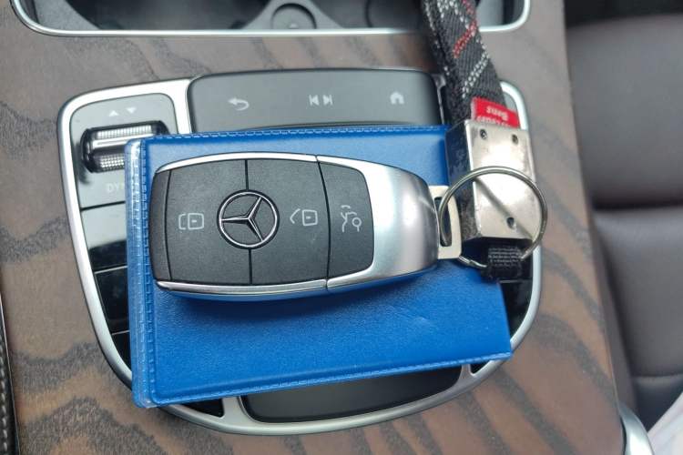 Used Mercedes-Benz GLC 2021 GLC 260 L 4MATIC Luxury Model