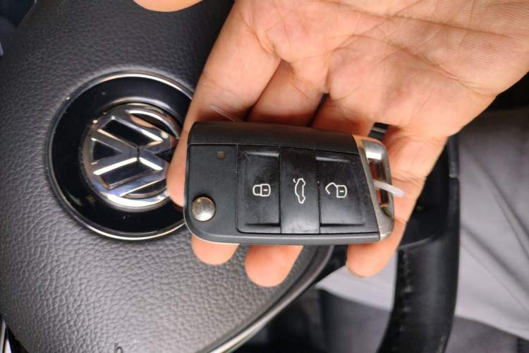 Used Volkswagen Sagitar 2021 280TSI DSG Comfort Connect Edition Vehicle Key