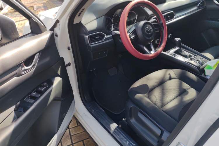 Used Mazda CX-5 2025 2.0L Automatic Two-Wheel Drive Comfort Version