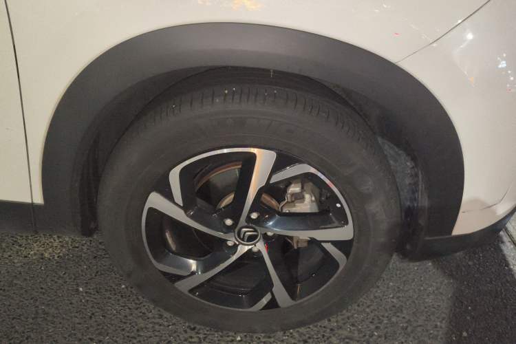 Used Citroen C5 AIRCROSS 2019 350THP Enjoyment Model China V Standard
