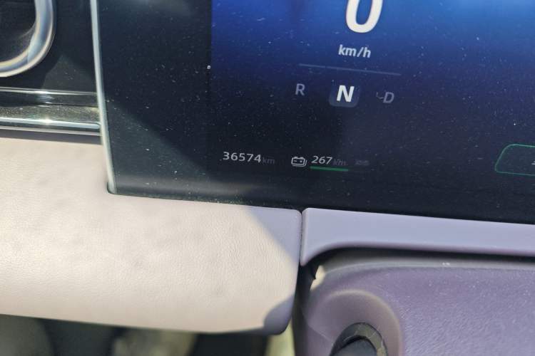 Used Leapmotor C11 2023 Pure Electric 500 Comfort Edition Odometer Close Up