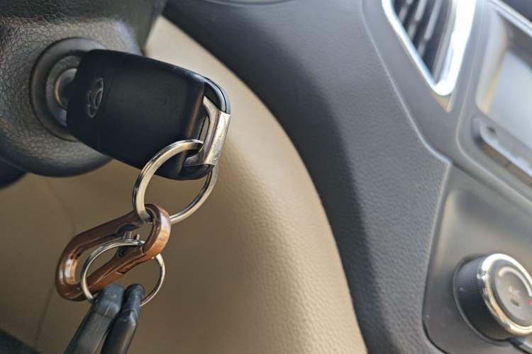 Used CHANGAN KAICHENG Ruixing S50 2017 1.5L Manual Luxury Model China V Standard