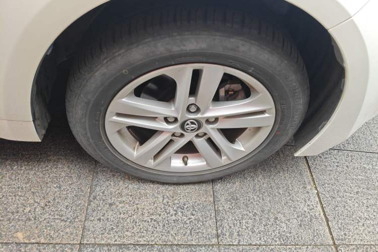 Used Toyota Levin 2022 185T CVT Luxury Edition
