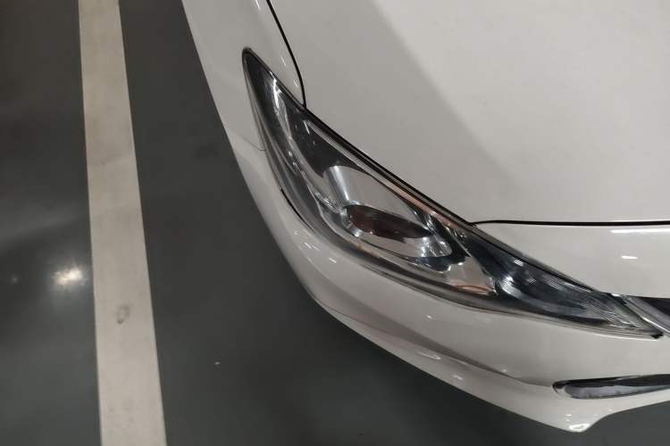 Used Chevrolet Cavalier 2016 1.5L Automatic Xinyue Edition Right Front Headlight