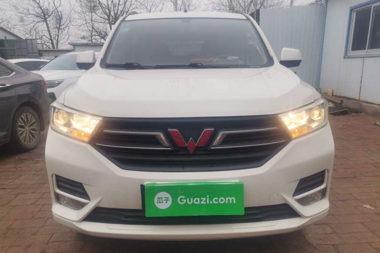 Used Wuling Hongguang 2019 1.5L S Standard Version China VI LAR
