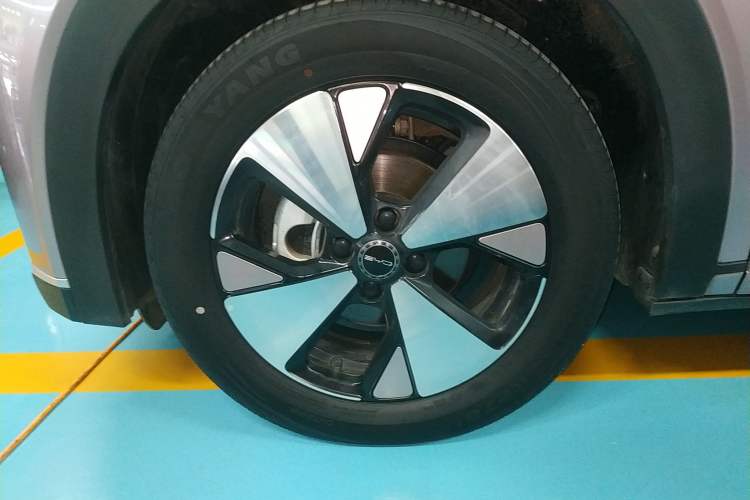 Used BYD Dolphin 2023 420 km Free Version
