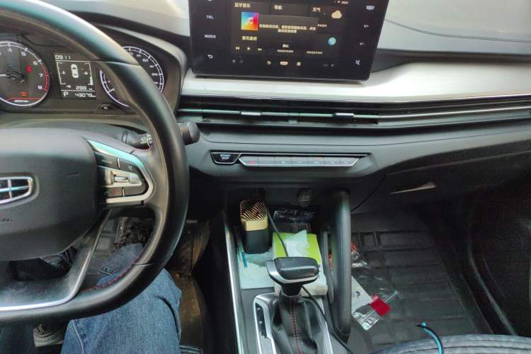 Used Geely Auto Vision X3 2021 PRO 1.5L CVT Deluxe Model