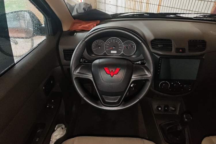 Used Wuling Hongguang 2021 1.5L Revised S Base Version Hydraulic Power Steering LAR
