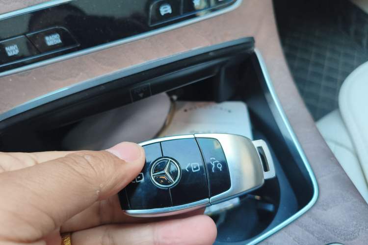 Used Mercedes-Benz E-Class 2023 E 300 L Sport Luxury Edition
