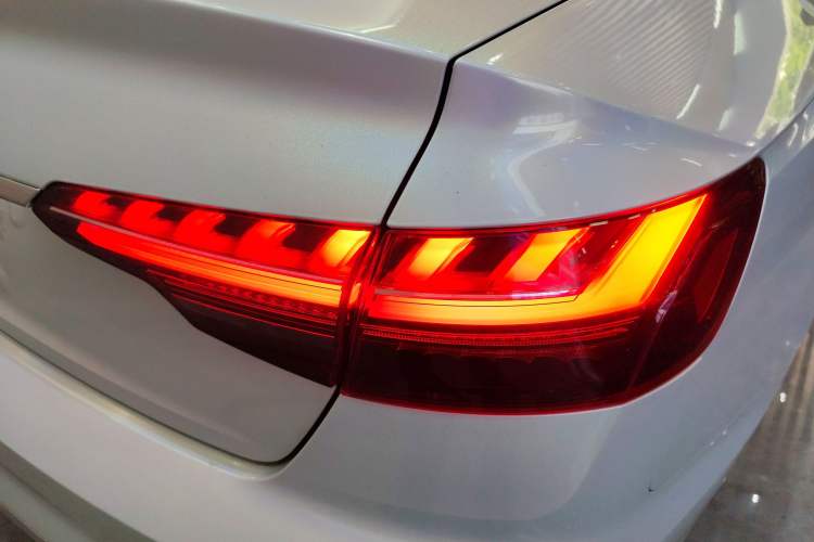 Used Audi A4L 2020 40 TFSI Fashion Dynamic Model Exterior 3