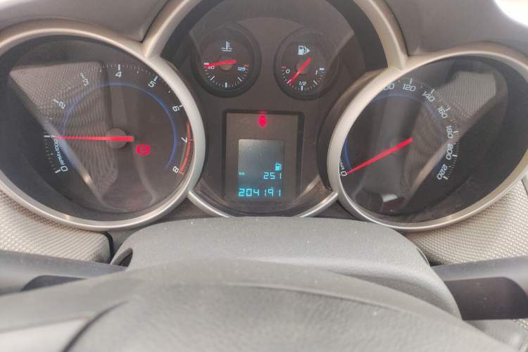 Used Chevrolet Cruze 2013 1.6L SE MT Instrument Cluster