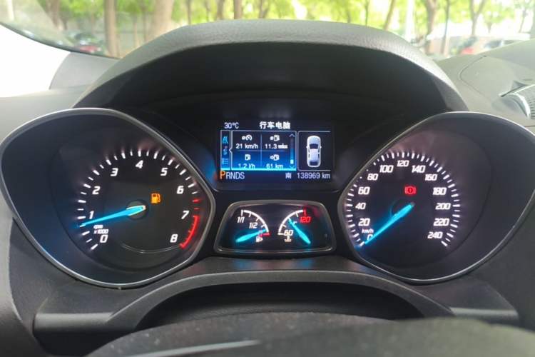 Used Ford Kuga 2013 2.0L GTDi Four-Wheel-Drive Elite Model
