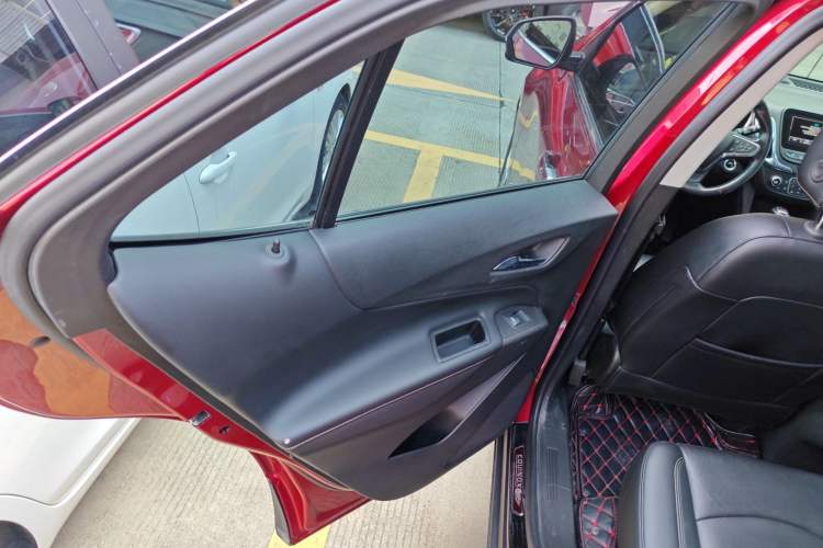 Used Chevrolet Equinox 2018 535T Automatic YuJie Edition