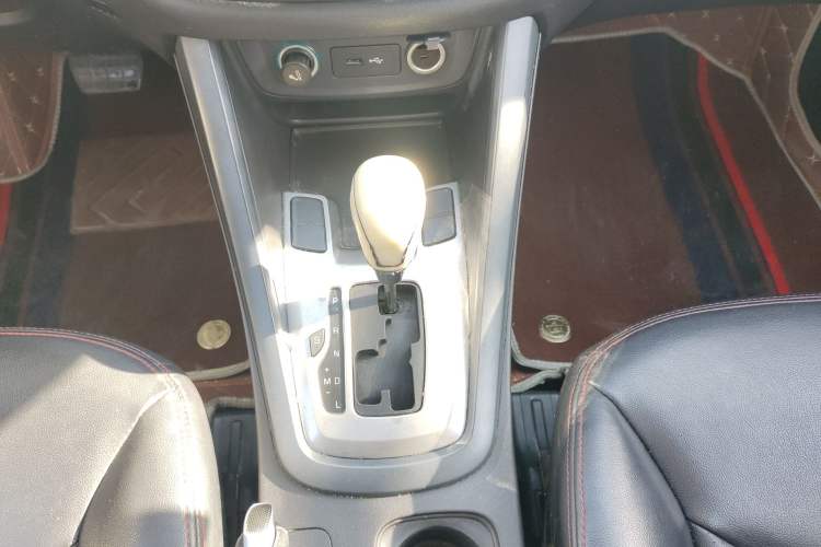 Used Chery Tiggo 5 2015 2.0L CVT Jiayue Edition
