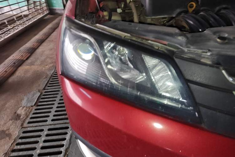 Used Geely Auto Emgrand 2016 Hatchback RS 1.5L Manual - Upward Edition
