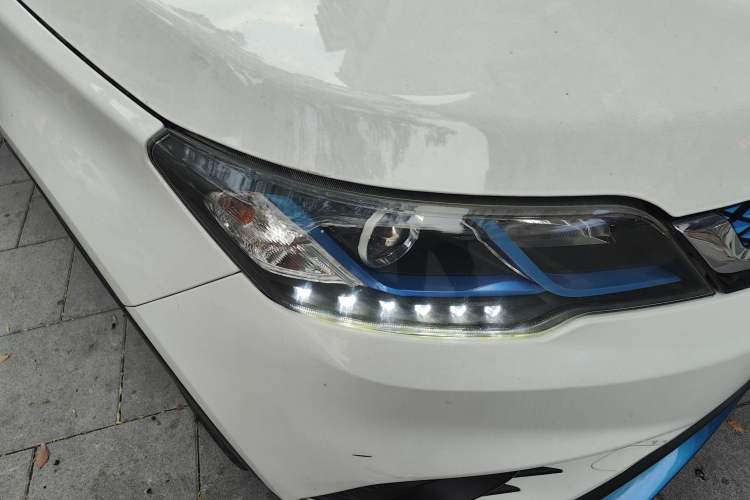 Used Soueast DX3 2018 EV400 Flagship Edition