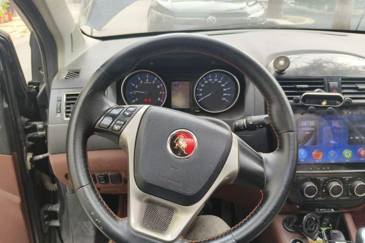 Used FORTHING Joyear X5 2016 1.6L Manual Luxury Model