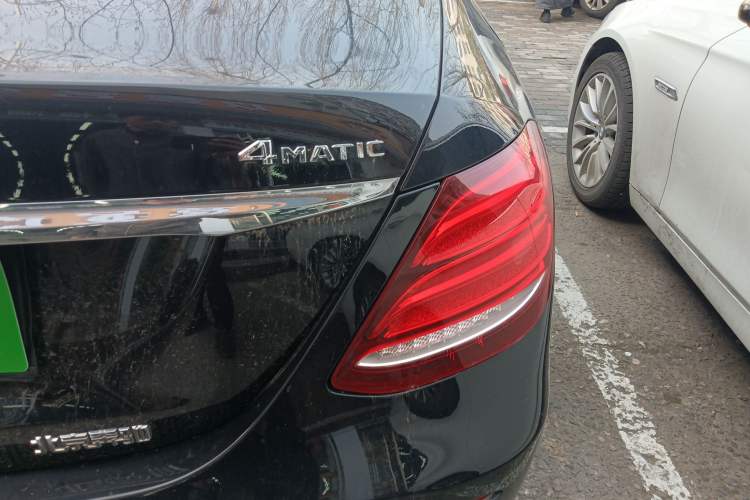 Used Mercedes-Benz E-Class 2018 Facelift E 200 L Sport 4MATIC