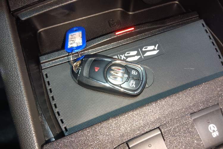 Used Buick Regal 2024 25T Deluxe Edition