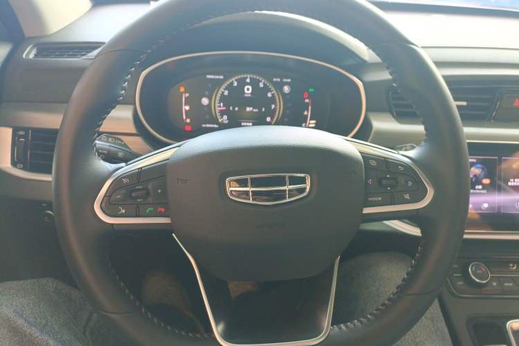 Used Geely Auto Emgrand X7 Sport 2022 1.8TD DCT Zhiya Trim Steering Wheel