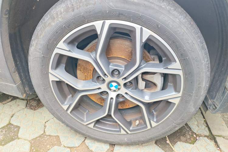 Used BMW X1 2022 sDrive25Li Leading Model Right Front Wheel Hub