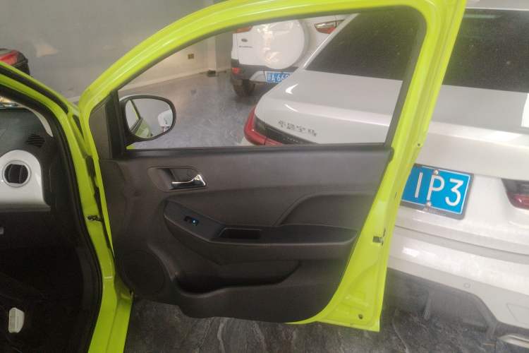 Used JMEV Xiao Qilin 2022 Heart-Pounding Edition