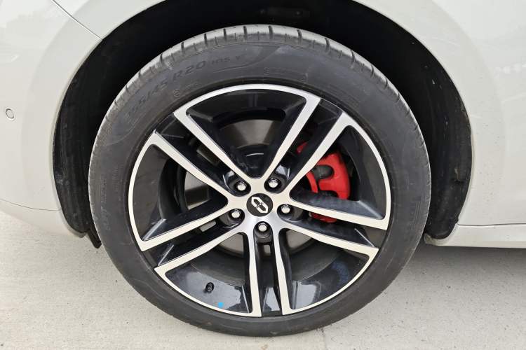 Used Hima AITO M5 2025 Extended-Range Ultra All-Wheel-Drive Version