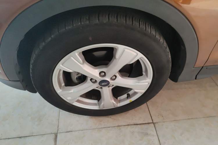 Used Ford Kuga 2018 EcoBoost 180 Two-Wheel-Drive Platinum Edition