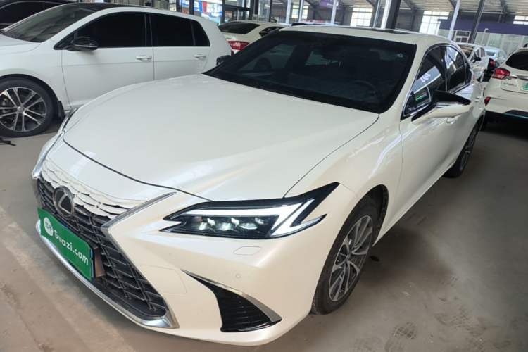 Used Lexus ES 2025 200 Premium Edition