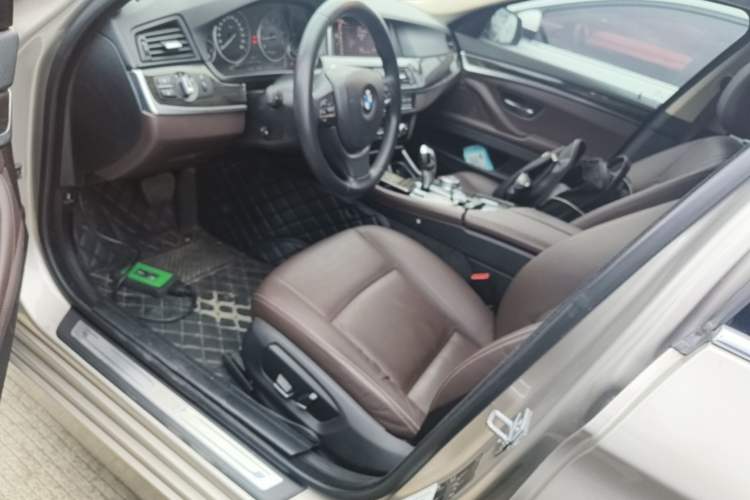 Used BMW 5 Series 2014 525Li Luxury Design Package