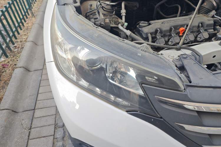 Used Honda CR-V 2012 2.0L two-wheel drive urban version
