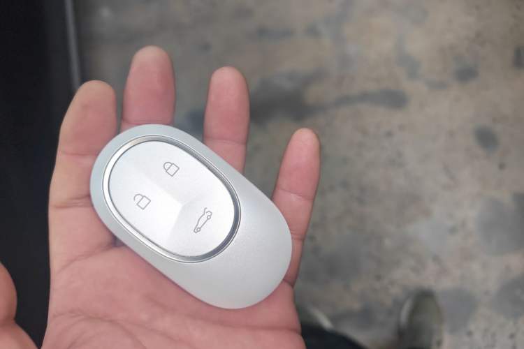 Used Nio ES8 2024 100kWh Signature Edition Interior 1