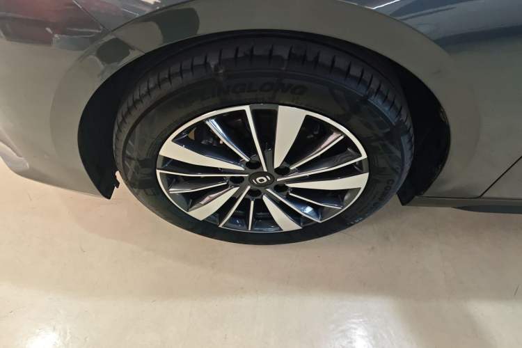 Used CHANGAN NEVO A05 2024 Truly Delicious Version 70" Beyond-Grade Edition