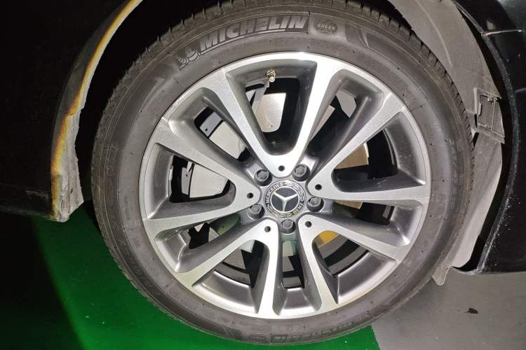 Used Mercedes-Benz E-Class 2019 Restyled E 300 L Luxury Edition
