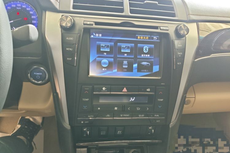 Used Toyota Camry 2016 Dual-Engine 2.5 HG 10th Anniversary Deluxe Navigation Edition