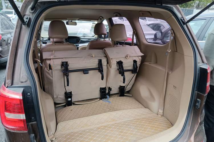 Used Baojun 730 2016 1.5L Manual Comfort Version 7 Seats China V Emission Standard
