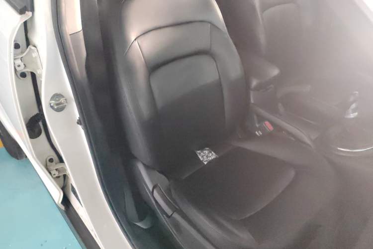 Used Kia Sportage R 2016 2.0L Manual Two-Wheel Drive GL Trim
