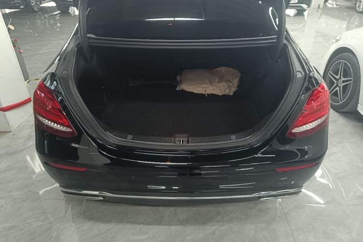 Used Mercedes-Benz E-Class 2020 E 300 L Luxury Model Trunk