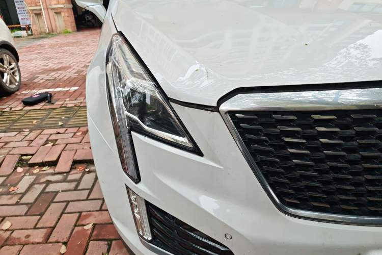 Used Cadillac XT5 2022 2.0T Two-Wheel Drive Luxury Version
