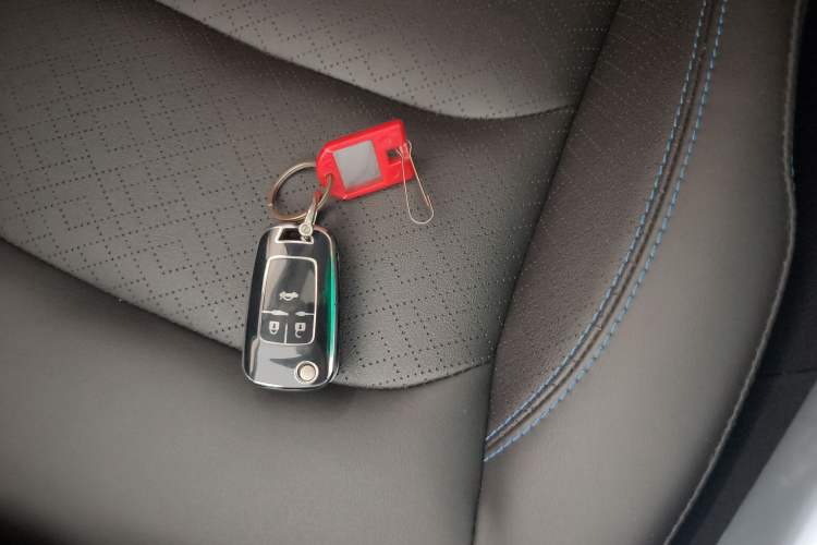 Used Chevrolet Monza 2023 1.3T Mild Hybrid Automatic Luxury Edition Vehicle Key